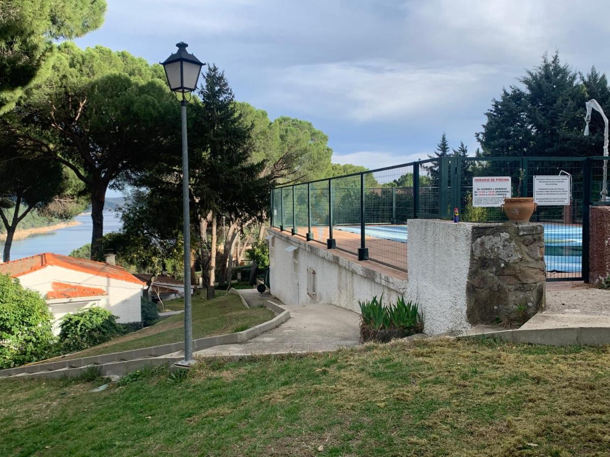 La Casita De Noe Con Vista Al Pantano De San Juan Villa San Martin de Valdeiglesias Luaran gambar